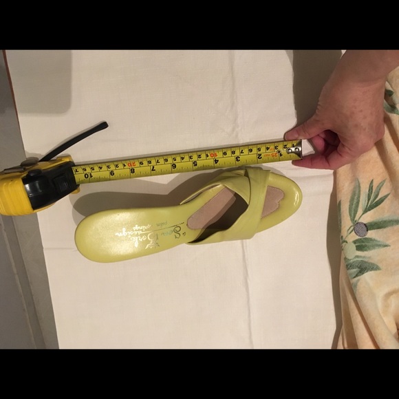 Sam Bork heels - Picture 6 of 8